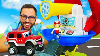 ¡A jugar con coche de juguete y Ryder! Play Time. Vídeo para niños.