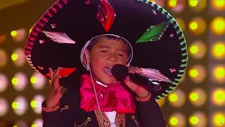 Óscar sings 'La Mochila Azul' de Belmaro Bermúdez | La Voz Kids Colombia - Audiciones a ciegas - T1