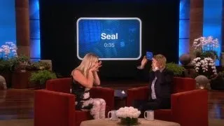 Ellen and Kaley Cuoco Play 'Heads Up!'