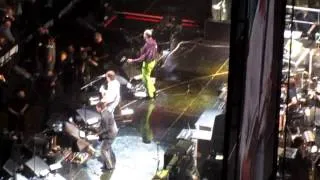Paul McCartney performs with Dave Grohl and Krist Novoselic of Nirvana at Madison Square Garden