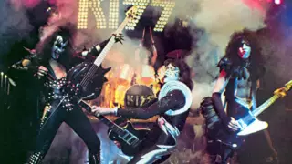 KISS - Let Me Go, Rock 'N' Roll - ALIVE VERSION  1975