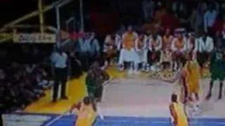 Kobe Bryant gets dunked on