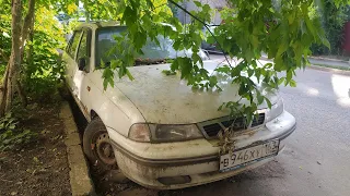 Заброшенная Daewoo Nexia 1