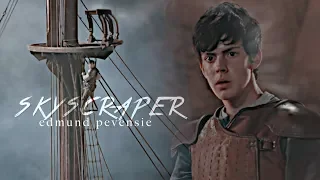 Edmund Pevensie || Skyscraper