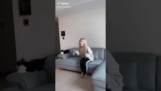 Elina Karimova { TIKTOK }