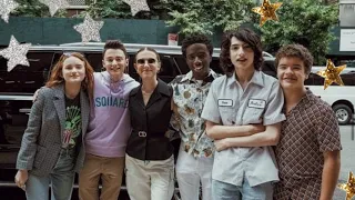 Cast of stranger things dancing