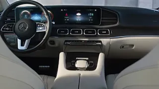 01 Mercedes Benz GLS 2019  Interior Design