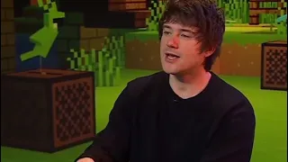 Alec Benjamin singing Minecraft Parody of Let me down Slowly Live