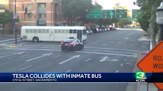 At least 19 hurt after after Tesla crashes into prisoner transport bus in Sacramento