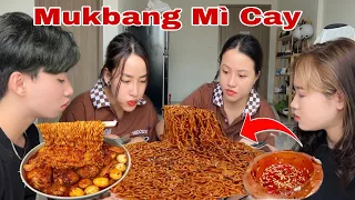 Mukbang Mì Siêu Cay Xxx Của Team Triệu Di Tú Ăn Cùng Tuyền Ơi Hoàng Vinh Kim Ngân