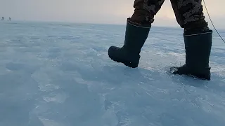 На рыбалку в туман, на опасный рыхлый лед..