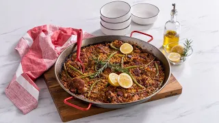 How to make the *best* Chicken and Chorizo Paella!