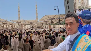 Watch the spiritual atmosphere on Friday and the crowd of pilgrims in the Prophet’s Mosque
