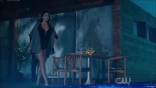 Riverdale 1x03 Music Scene: Kiiara - Gold