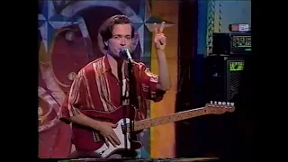 Violent Femmes Kiss Off (live at MTV Studio) on MTV 120 Minutes with Lewis Largent (1993.12.05)