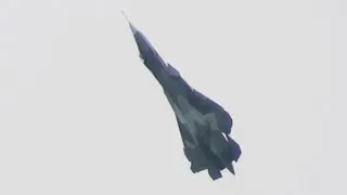 5th gen Fighter Su-57 / T-50 doing the Pugachev's Cobra MAKS 2013 ПАК ФА トップガン TOP GUN 第5世代戦闘機のコブラ機動