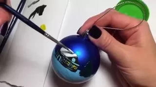 A master class on painting a New Year's ball. DIY. How to beautifully paint a New Year's ball.