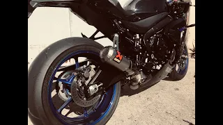 Comprei um escape AKRAPOVIC para minha GSX-R1000R