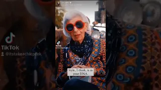 From the Instagram account of Iris Apfel! #irisapfel #stylish #fashionable #takeachicpeek