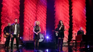 Little Big Town Performs 'Girl Crush'