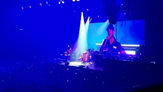 OneRepublic - Halo / Bleeding Love / Burn (covers) - LIVE in der Wiener Stadthalle 2022