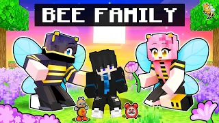 Adopted by a BEE FAMILY in Minecraft! (Hindi)