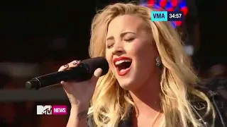 Demi Lovato - Give Your Heart A Break (Live From 2012 VMA Pre-show)