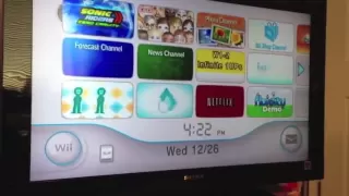 Wii mini Unboxing and Wii Comparison