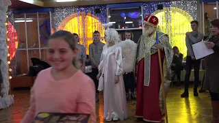 Діти загиблих учасників АТО отримали подарунки до Дня Святого Миколая
