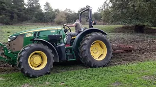 οργωμα με John Deere 5090M!