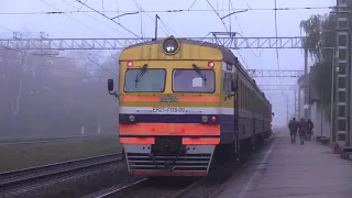 Электропоезд ЭР2Т-7118 на ст. Саласпилс / ER2T-7118 EMU at Salaspils station