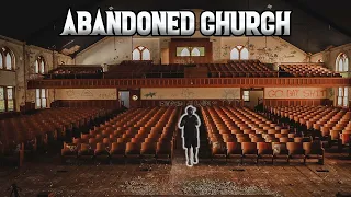 EXPLORING A HUGE ABANDONED CHURCH..(what happened here?)