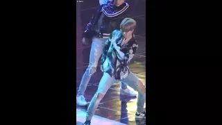 171202 방탄소년단 (BTS) - DNA [지민] JIMIN 직캠 Fancam (2017 멜론 뮤직 어워드) by Mera