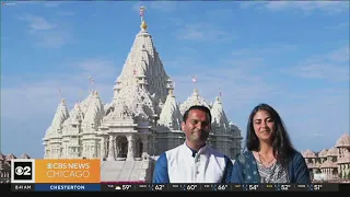 Over 800 Chicago area volunteers help build largest Hindu temple in North America