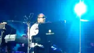 Stevie Wonder Live At The 02 - "Lately"