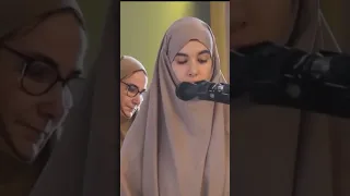 CETTE FEMME ET SA FILLE VIENNENT DE SE CONVERTIR À L’ISLAM 🥹