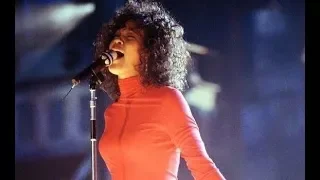 Whitney Houston - “I Have Nothing” (Live: Billboard Music Awards, 1993)