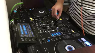 EDM Mix Medley #1 (Pioneer Dj XDJ-RX)