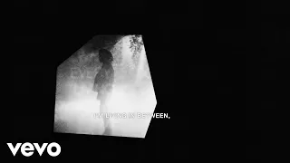 6LACK - In Between (ft. BANKS) [Lyric Video]