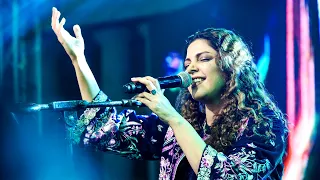 Soul-stirring performance by Hadiqa Kiyani!