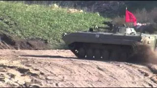 BMP-1 fahren macht gute Laune