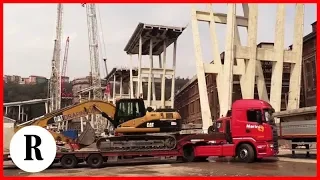 Siamo entrati nel cantiere del ponte Morandi: il rischio amianto, la corsa contro il tempo