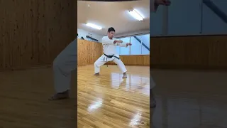 抜塞小　practice of  Bassai sho