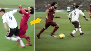 Salah Destroys Martinez For Elbowing him during Liverpool's 7-0 win iver Manchester United