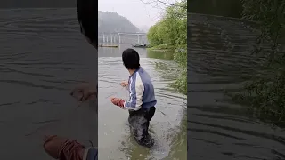 How to put line on a fishing reel, Catch Net fishing fisherman in River 2