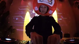 Future Funk Extravaganza: Live DJ Set with Top Hits & Visuals