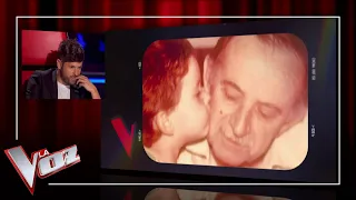 Pablo López gets a surprise of his family | Moments | The Voice Antena 3 2020