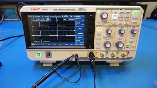 UNI-T UPO1204 200 MHz 4 Channel Digital Oscilloscope Unboxing