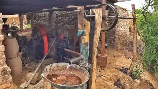 starting old black engine 22hp || ruston engine || amazing system ladka on desi aata chakki