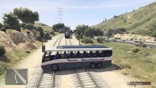 GTA V : trains hits car and trucks # 1